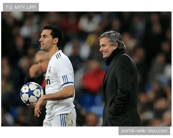 科贝：皇马队内质疑阿韦洛亚能力，但对其更衣室管理满意