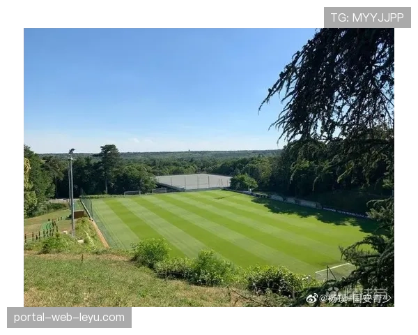 克莱枫丹基地更新训练设施,专设模块用于提升青年球员攻防转换决策 克莱枫丹基地更新训练设施,专设模块用于提升青年球员攻防转换决策